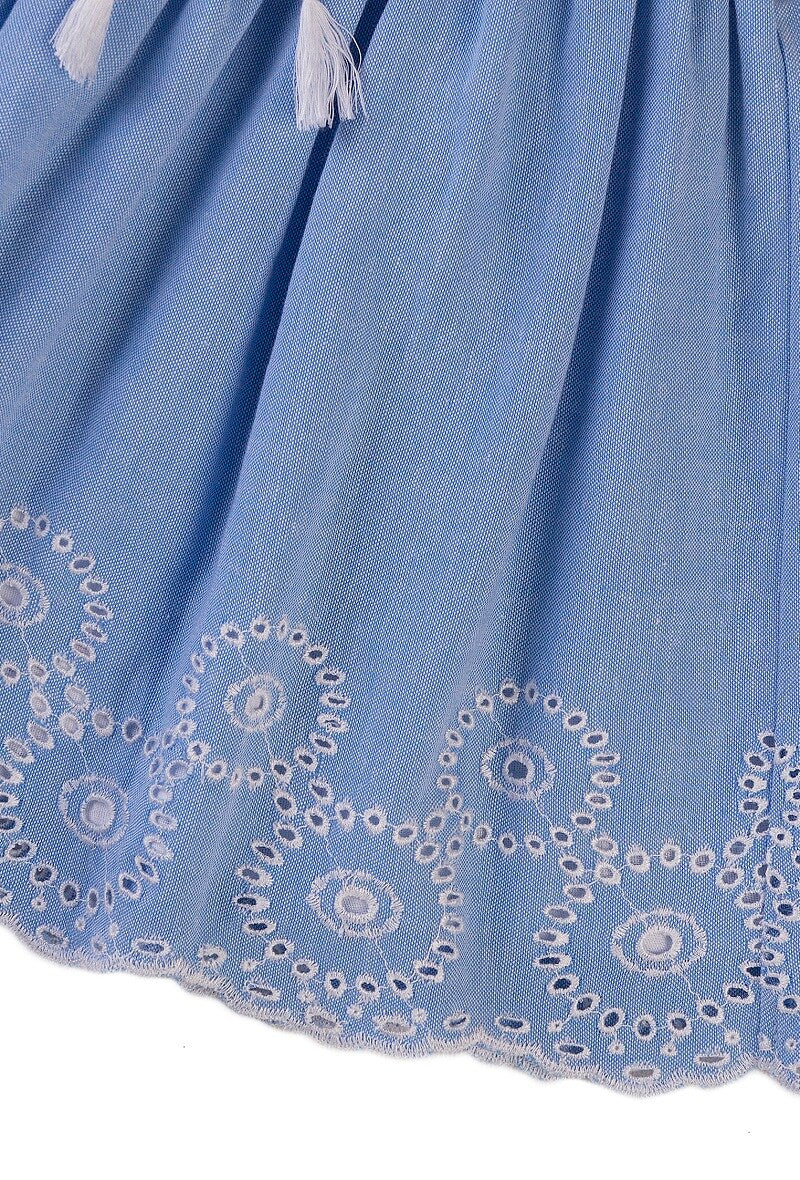 Blauw rokje broderie