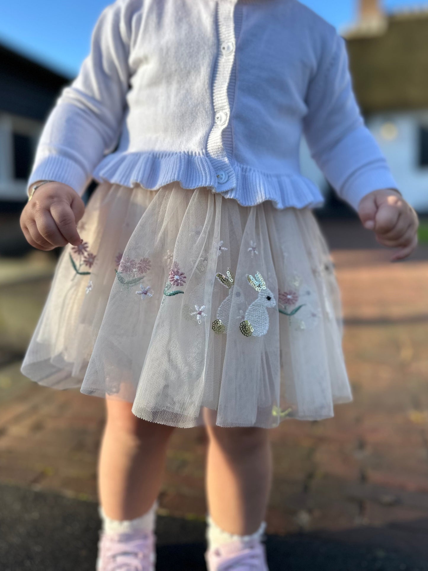 Wit/creme setje vestje en tulerok met konijntjes