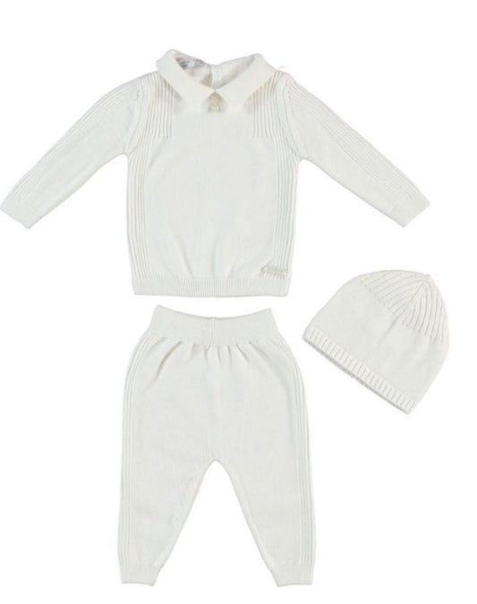 Babyset wit truitje, polo en muts