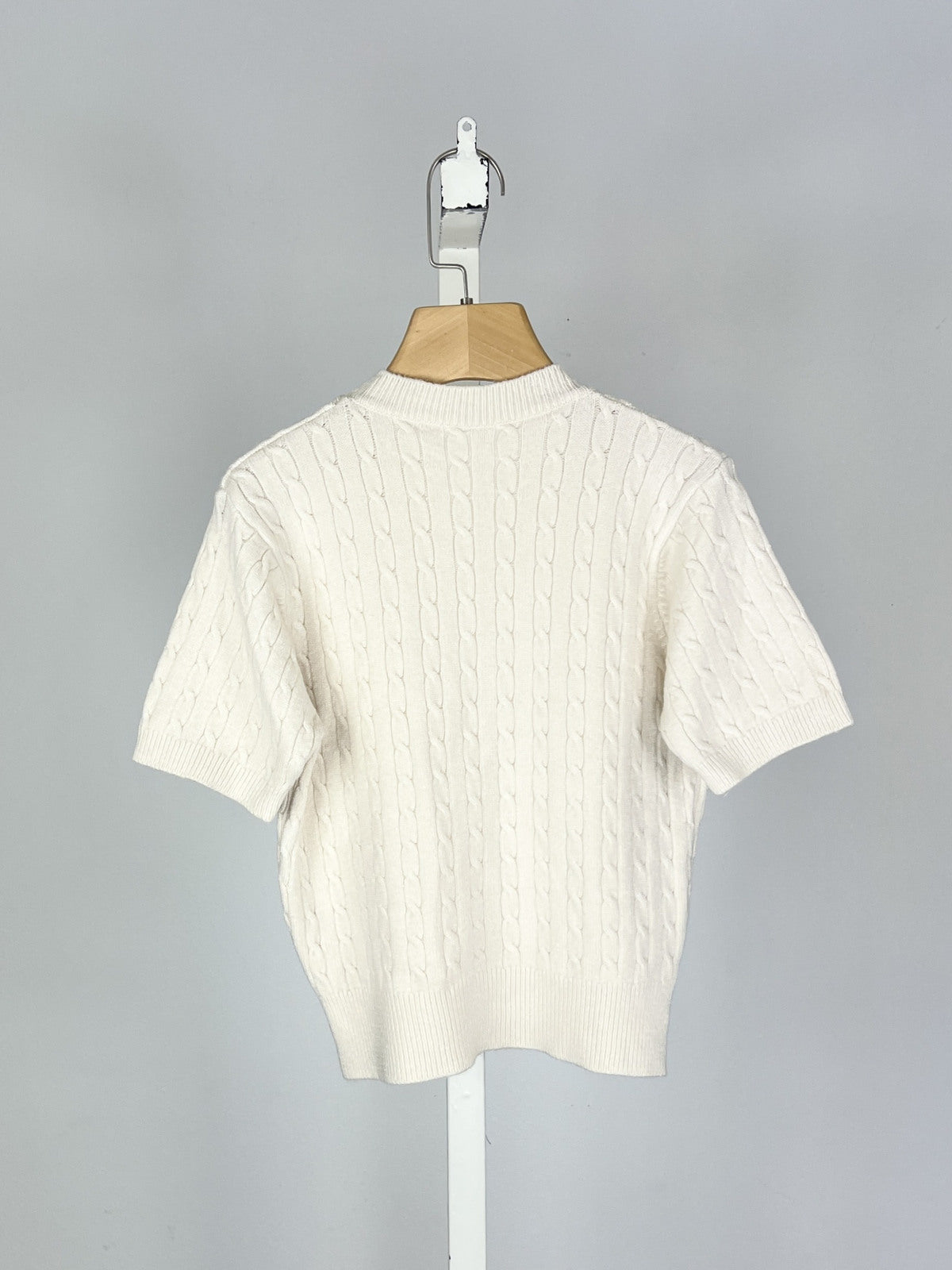 Kabeltruitje beige