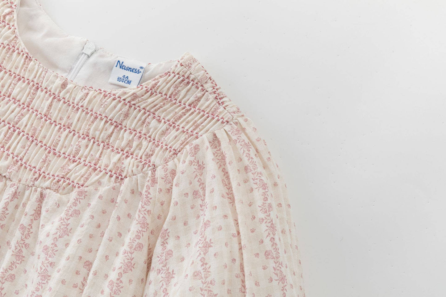 Meisjesjurk met roze smock en mouwen JGV96741