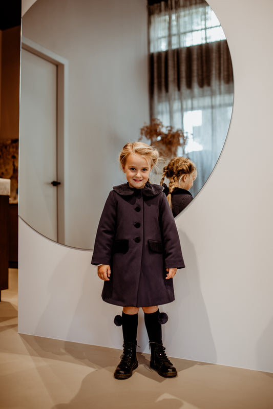 Donkerblauw jas met fluwelen details van het merk LouLou