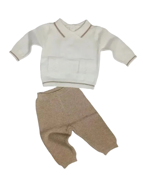 Babypakje crème truitje met zandkleurig broekje