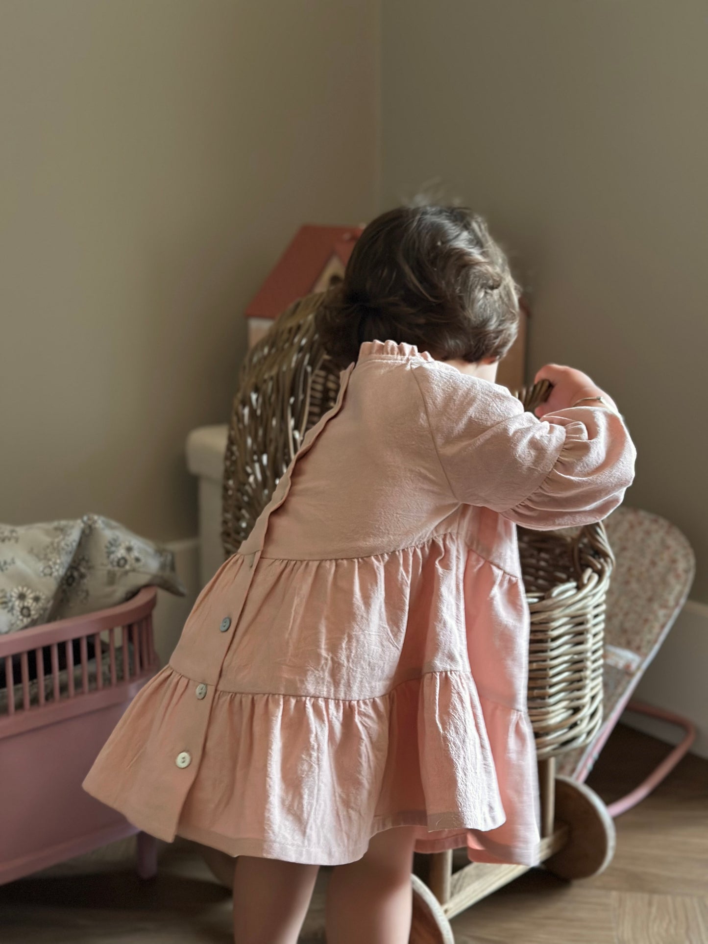 Linnen doorknoop jurk roze LouLou