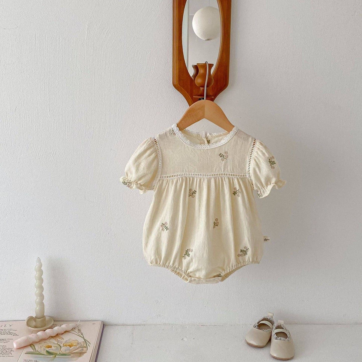 3M-3Y Babyzusje Outfit Geborduurde Bloemen Pofmouw Romper Of Jurken Groothandel Baby Kleding V3824062500047: Patroon 1 / 18-24 maanden
